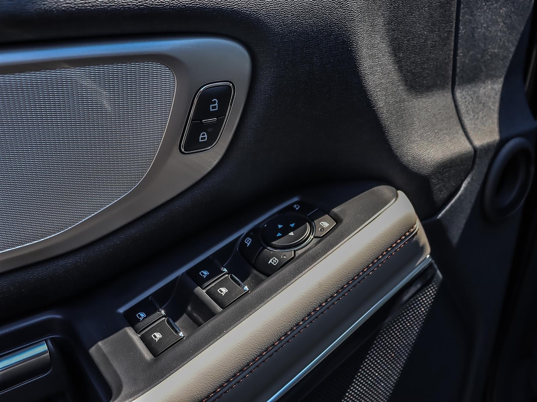 new 2025 Ford Expedition car, priced at $89,315
