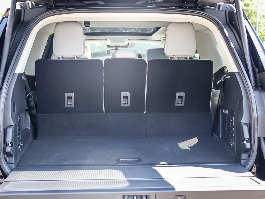 new 2025 Ford Expedition car, priced at $89,315