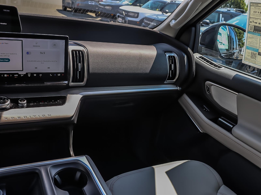 new 2025 Ford Expedition car, priced at $89,315