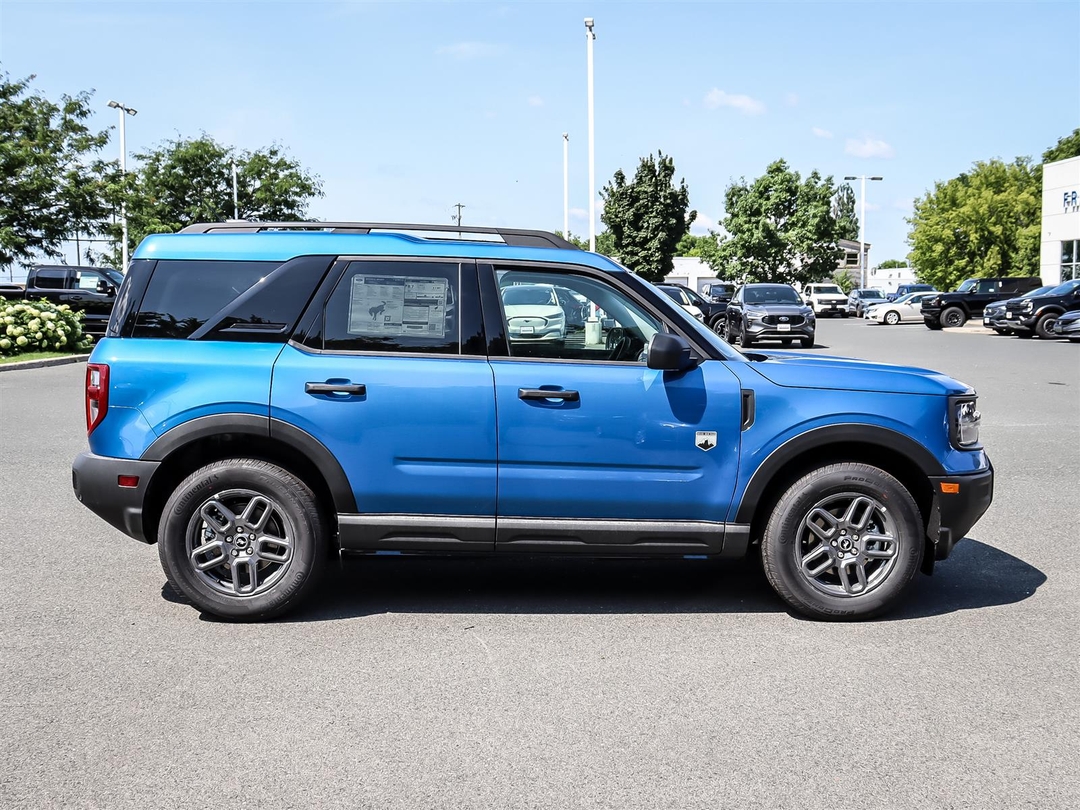 new 2025 Ford Bronco Sport car, priced at $40,900