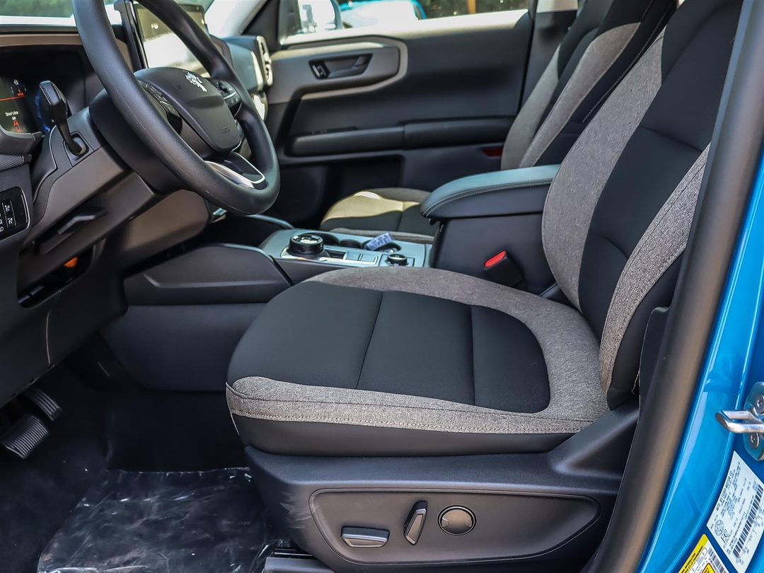 new 2025 Ford Bronco Sport car, priced at $40,900