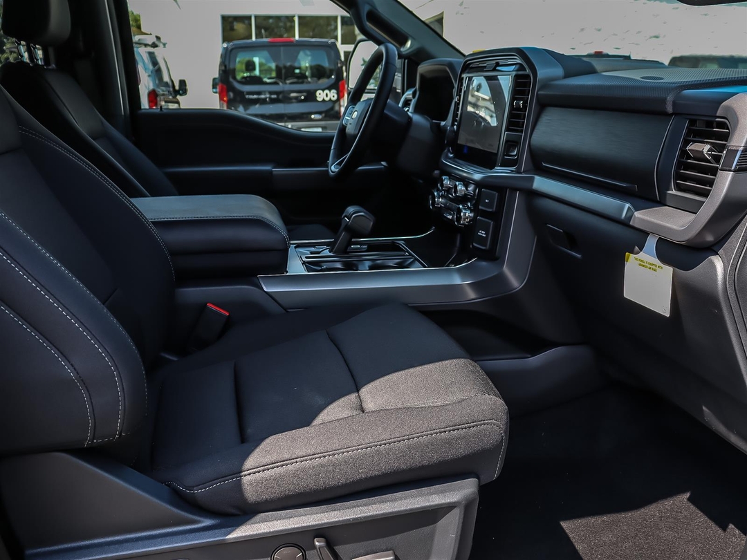 new 2025 Ford F-150 car, priced at $77,070