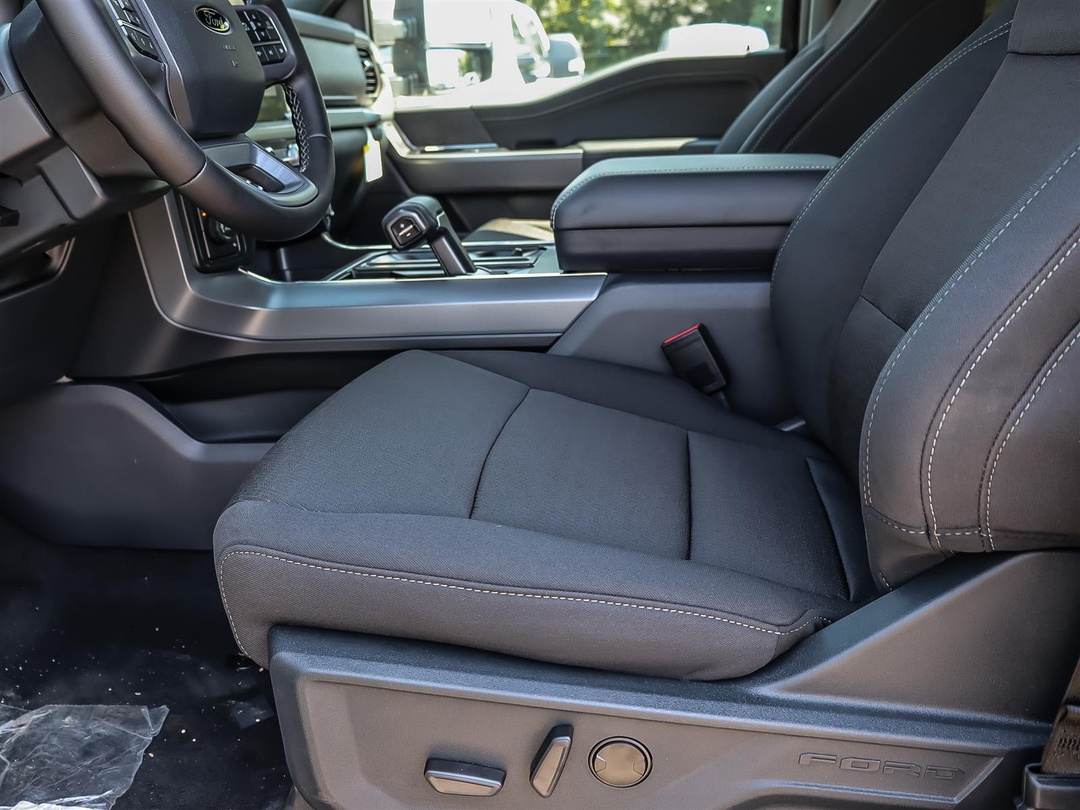new 2025 Ford F-150 car, priced at $77,070