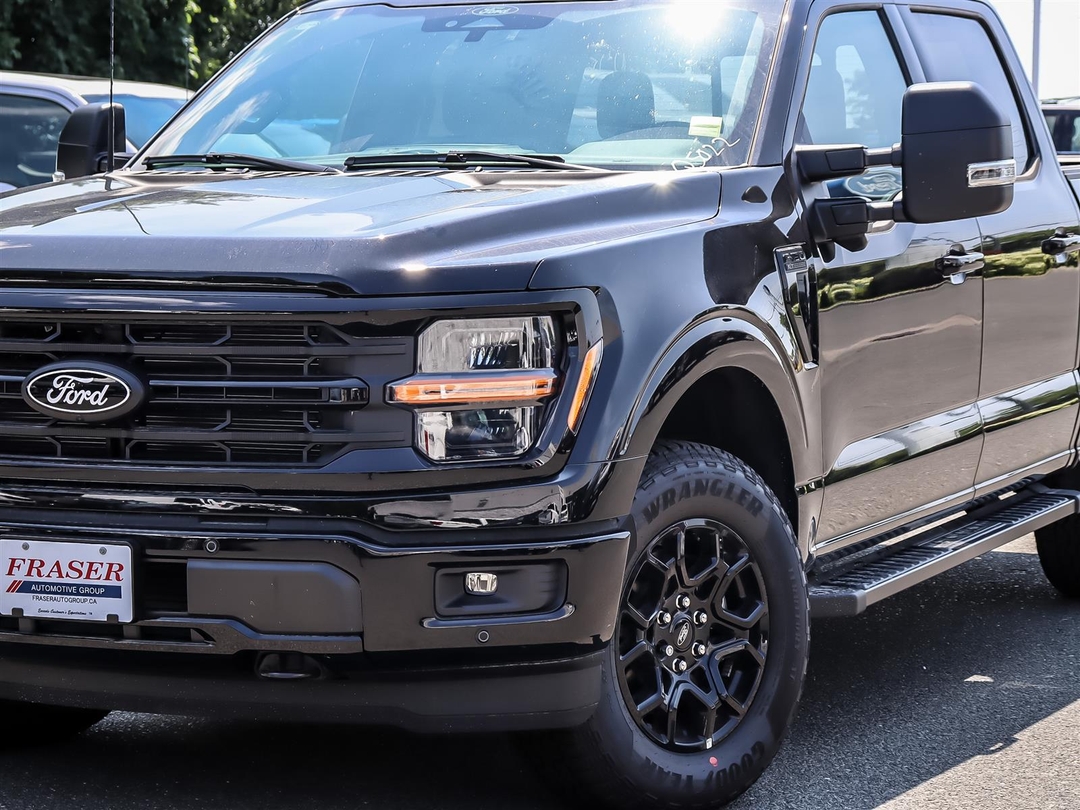 new 2025 Ford F-150 car, priced at $77,070