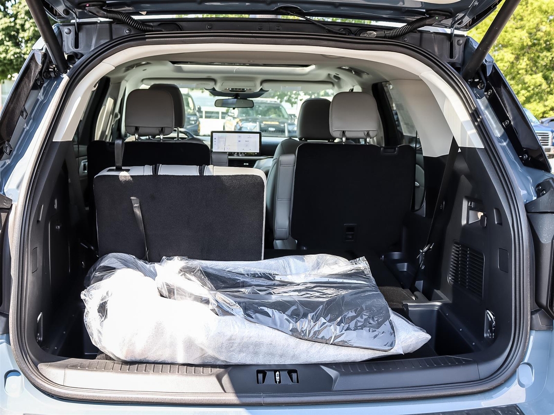 new 2025 Ford Explorer car, priced at $59,280