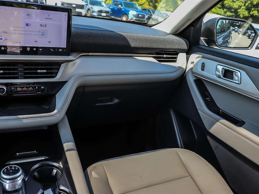 new 2025 Ford Explorer car, priced at $59,280