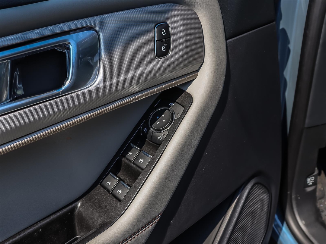 new 2025 Ford Explorer car, priced at $59,280