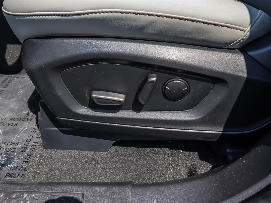 new 2025 Ford Explorer car, priced at $59,280