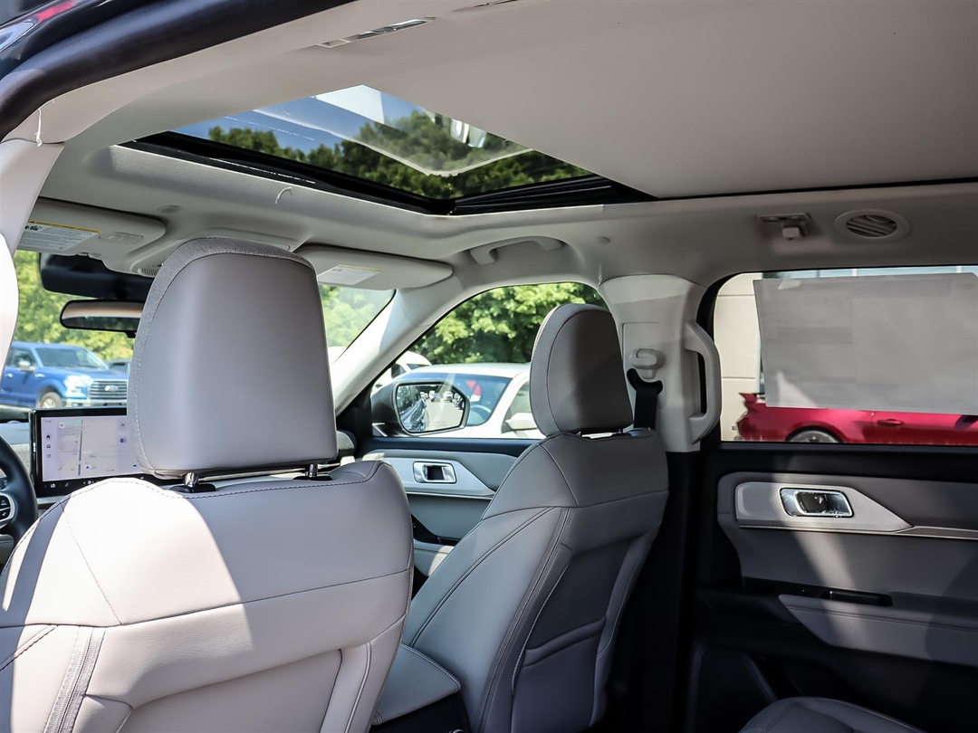new 2025 Ford Explorer car, priced at $59,280