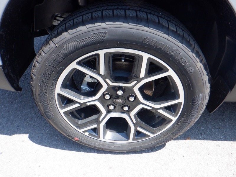 new 2025 Ford Maverick car, priced at $50,095