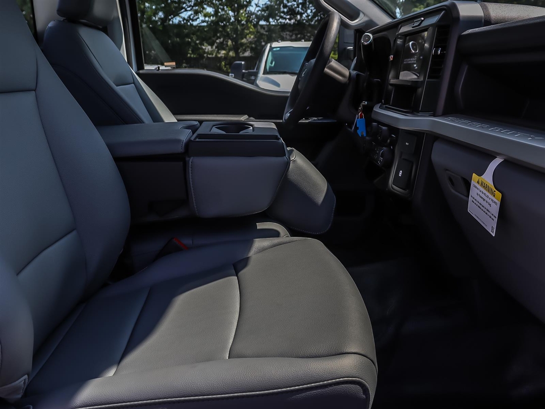 new 2025 Ford Super Duty car, priced at $59,620
