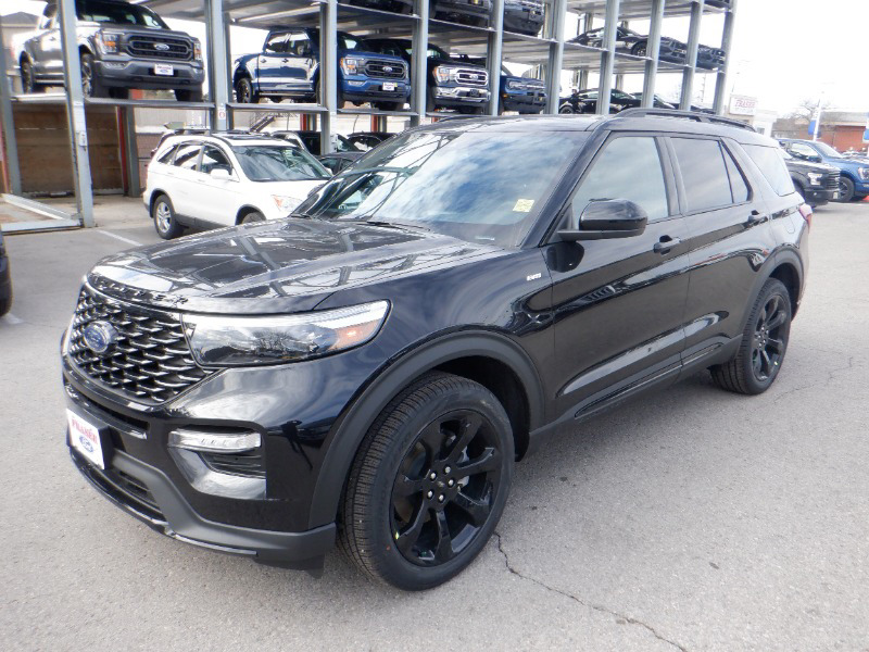 new 2023 Ford Explorer car, priced at $58,635