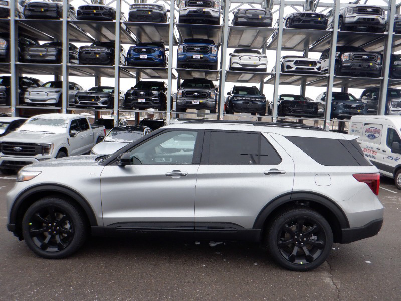 new 2023 Ford Explorer car, priced at $56,135