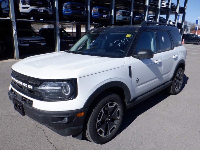 new 2024 Ford Bronco Sport car, priced at $47,735