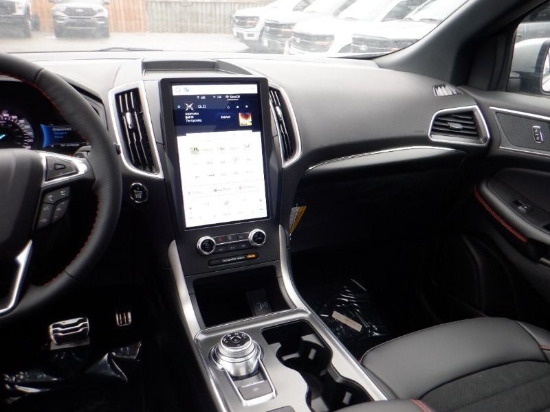 new 2024 Ford Edge car, priced at $44,630